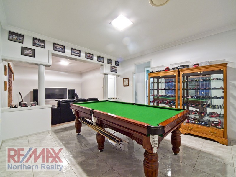 12 Allamanda Crescent, Albany Creek QLD 4035