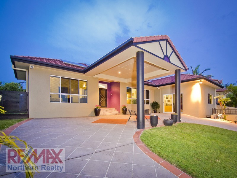 12 Allamanda Crescent, Albany Creek QLD 4035