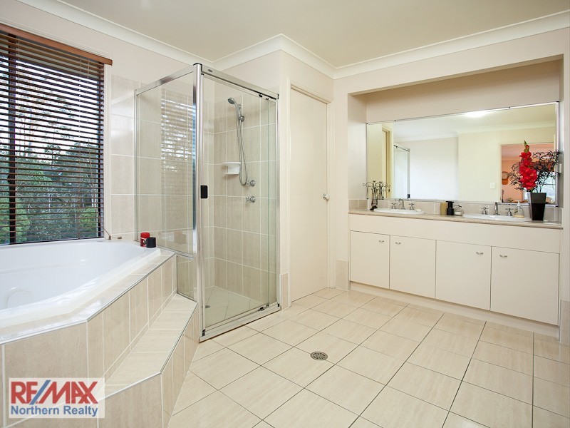 12 Country Club Drive, Albany Creek QLD 4035