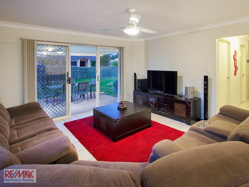 9 Bison Court, Warner QLD 4500