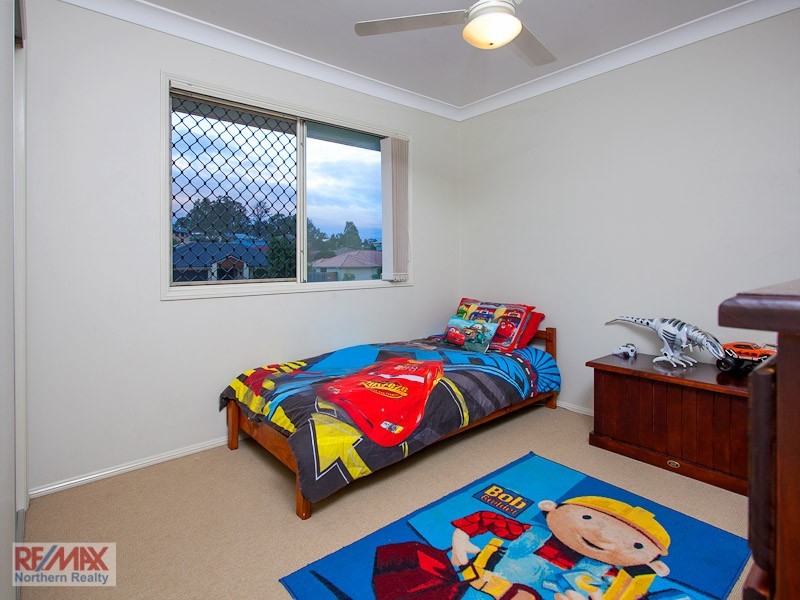 9 Bison Court, Warner QLD 4500