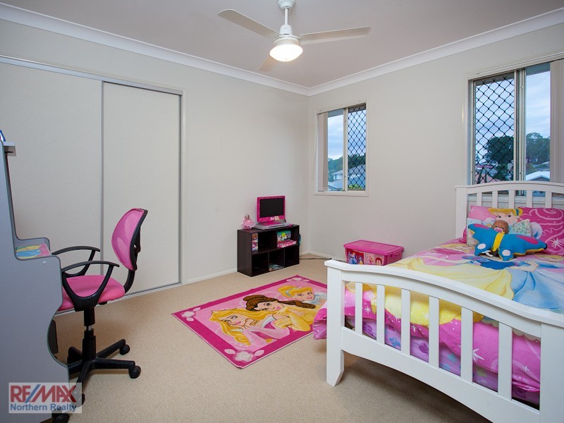 9 Bison Court, Warner QLD 4500