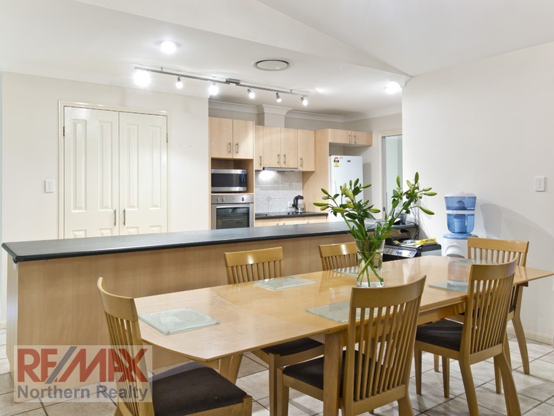 15 Elderberry Court, Eatons Hill QLD 4037