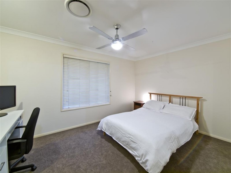 15 Elderberry Court, Eatons Hill QLD 4037