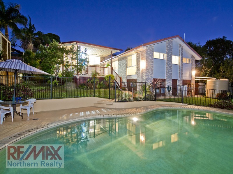 30 Ballinger Cres, Albany Creek QLD 4035