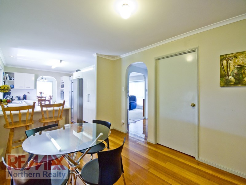 30 Ballinger Cres, Albany Creek QLD 4035