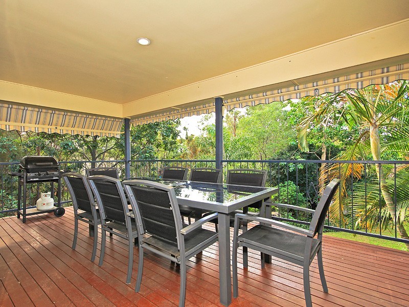 7 Bookleaf Place, Bridgeman Downs QLD 4035