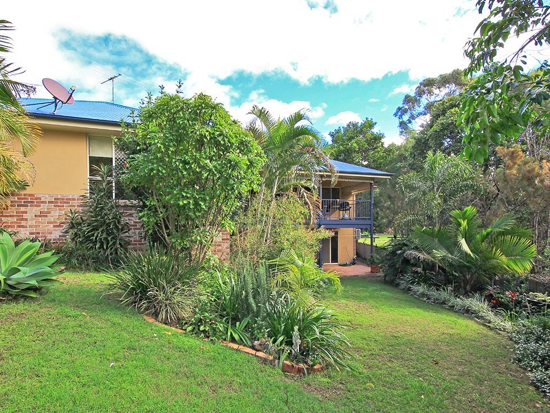 7 Bookleaf Place, Bridgeman Downs QLD 4035