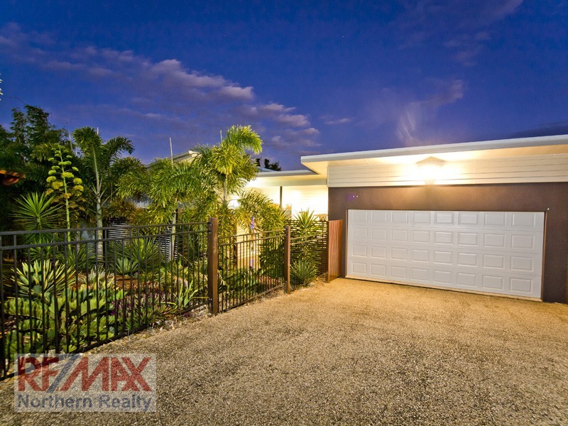 103 Corvus Dve, Cashmere QLD 4500