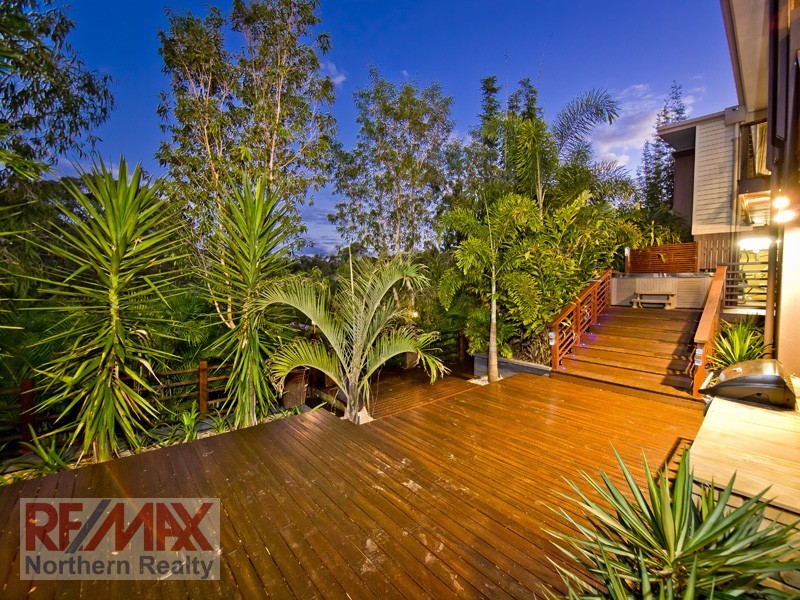 103 Corvus Dve, Cashmere QLD 4500