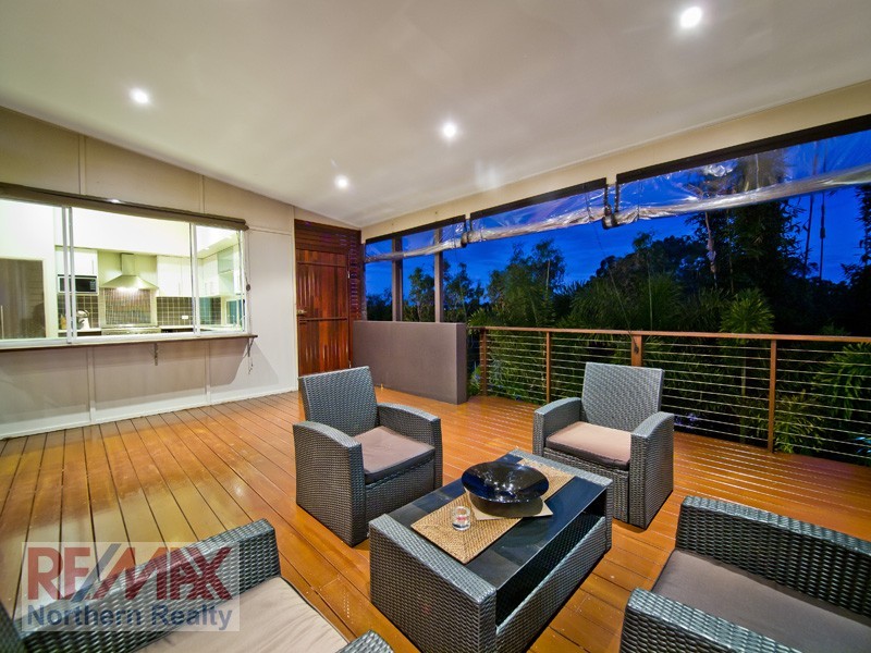 103 Corvus Dve, Cashmere QLD 4500