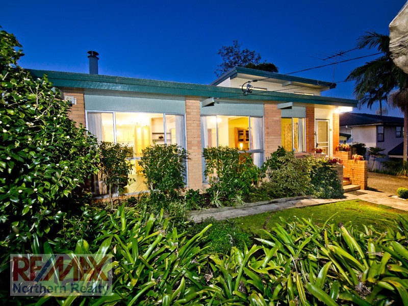 16 Currajon st, Brendale QLD 4500