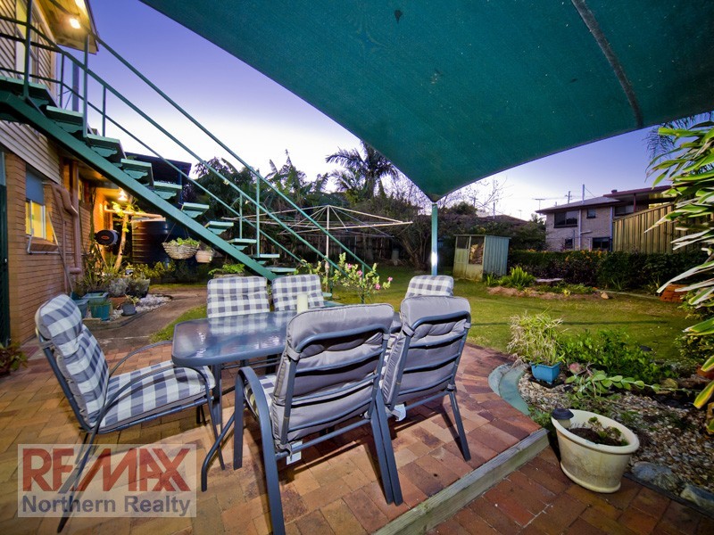 16 Currajon st, Brendale QLD 4500