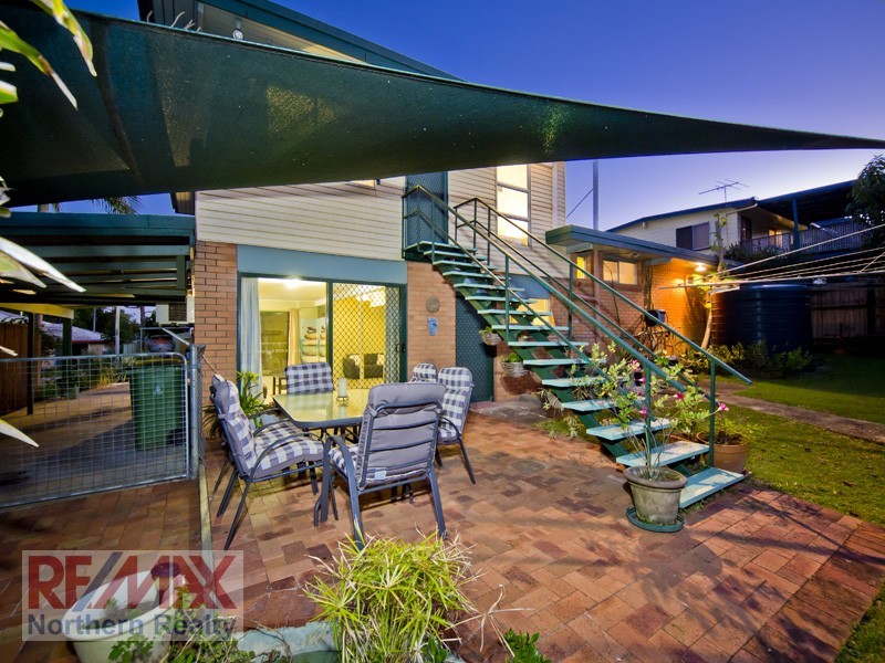 16 Currajon st, Brendale QLD 4500