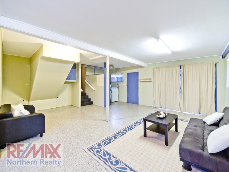 16 Currajon st, Brendale QLD 4500