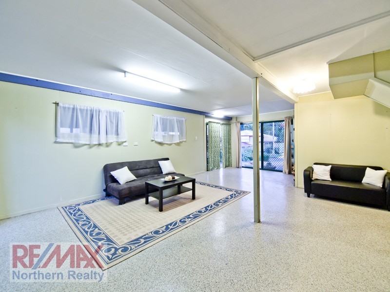 16 Currajon st, Brendale QLD 4500