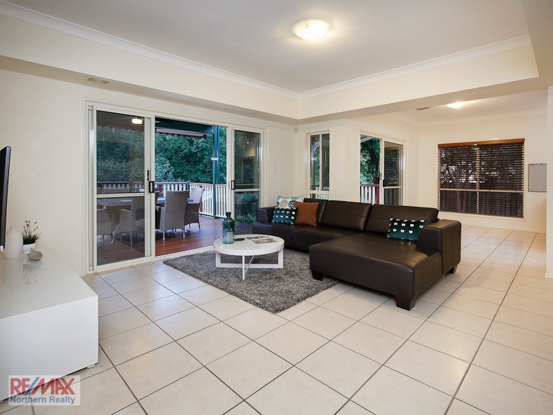 18 Havenwood Court, Albany Creek QLD 4035