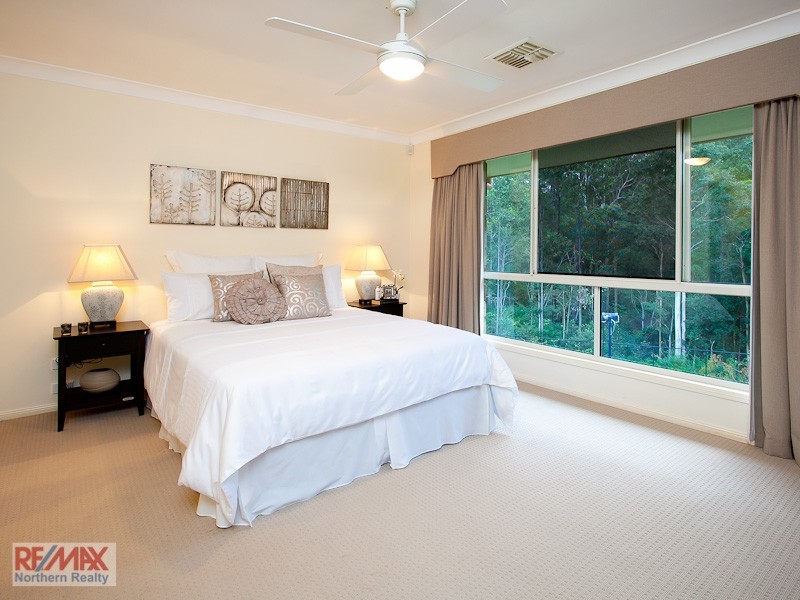 18 Havenwood Court, Albany Creek QLD 4035