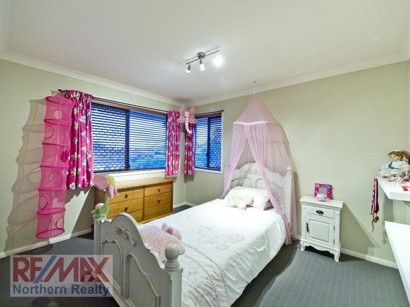 36 Cressbrook Drive, Albany Creek QLD 4035