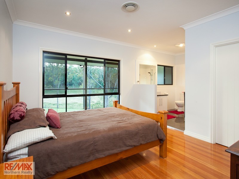 784 Dayboro Rd, Kurwongbah QLD 4503