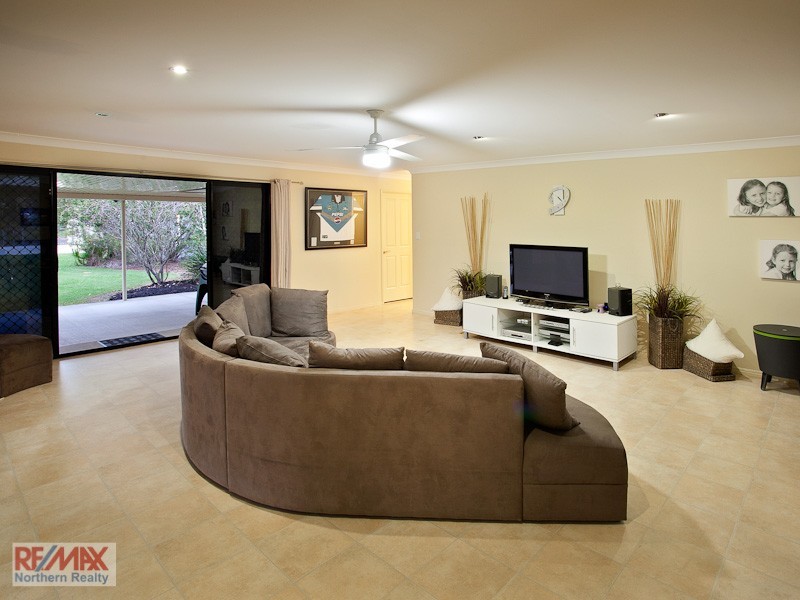 33 Jamor Court, Elimbah QLD 4516