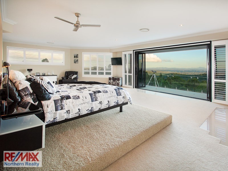 8 Millbrook Drive, Pullenvale QLD 4069