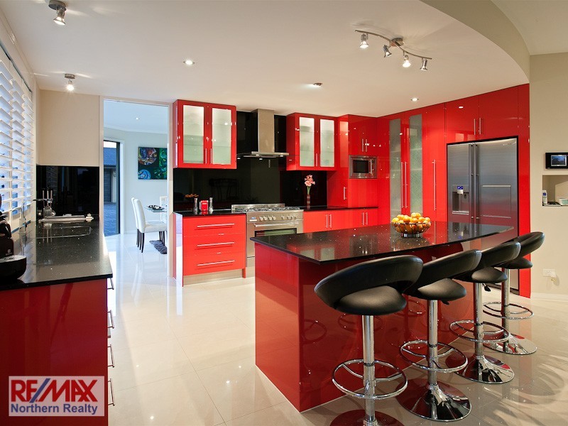 8 Millbrook Drive, Pullenvale QLD 4069