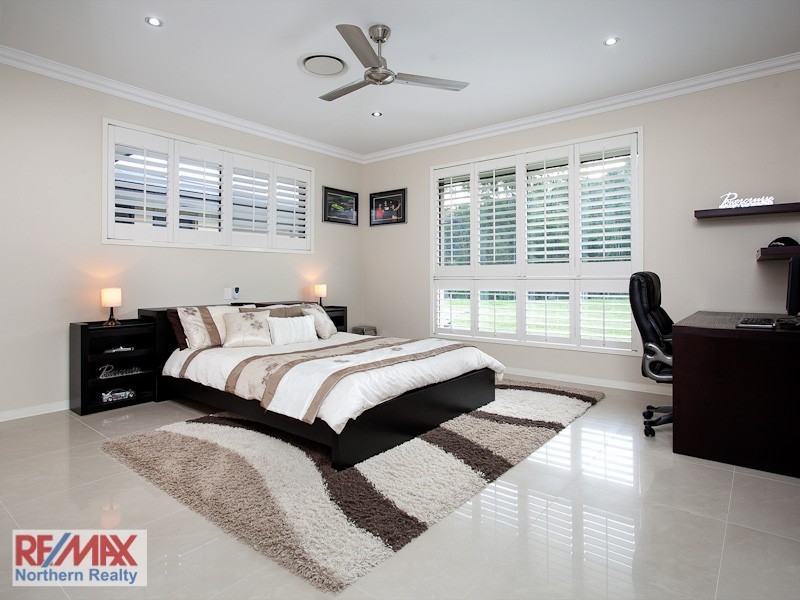 8 Millbrook Drive, Pullenvale QLD 4069