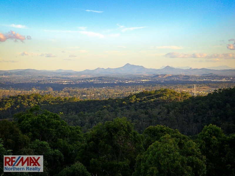 8 Millbrook Drive, Pullenvale QLD 4069