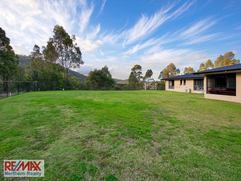 8 Millbrook Drive, Pullenvale QLD 4069
