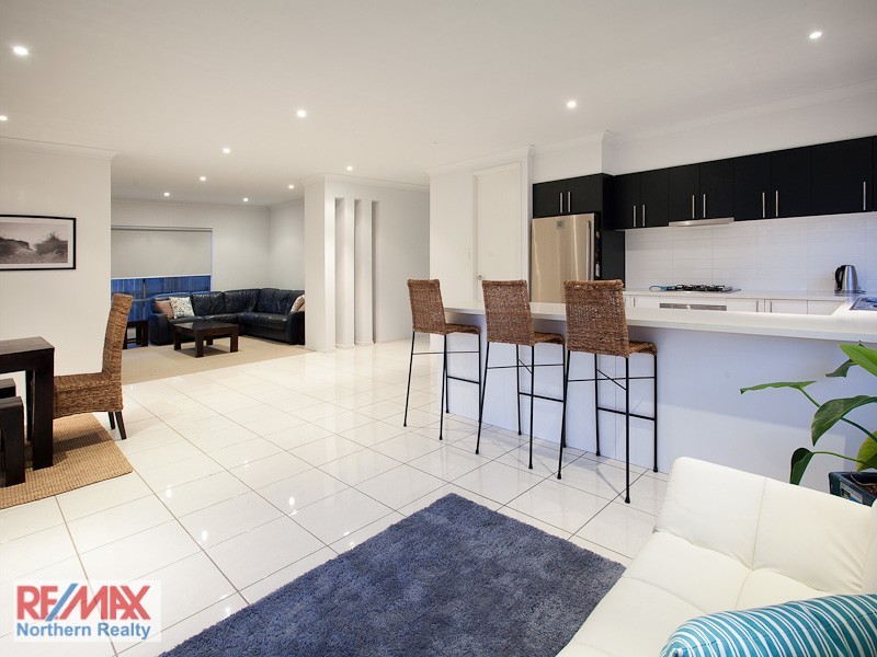 60 Winlock Circuit, Warner QLD 4500