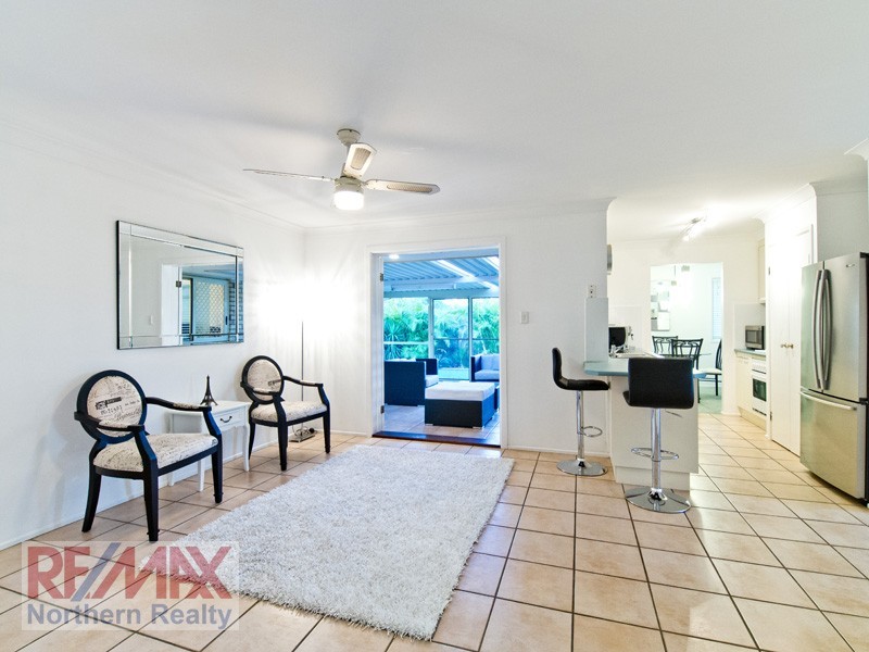 5 Ghost Gum Ct, Albany Creek QLD 4035