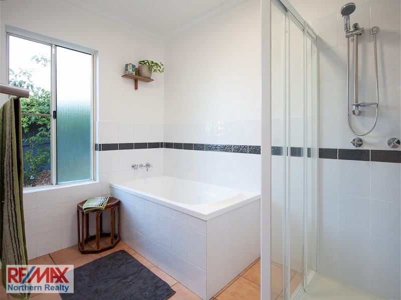 68 Allamanda Crescent, Albany Creek QLD 4035