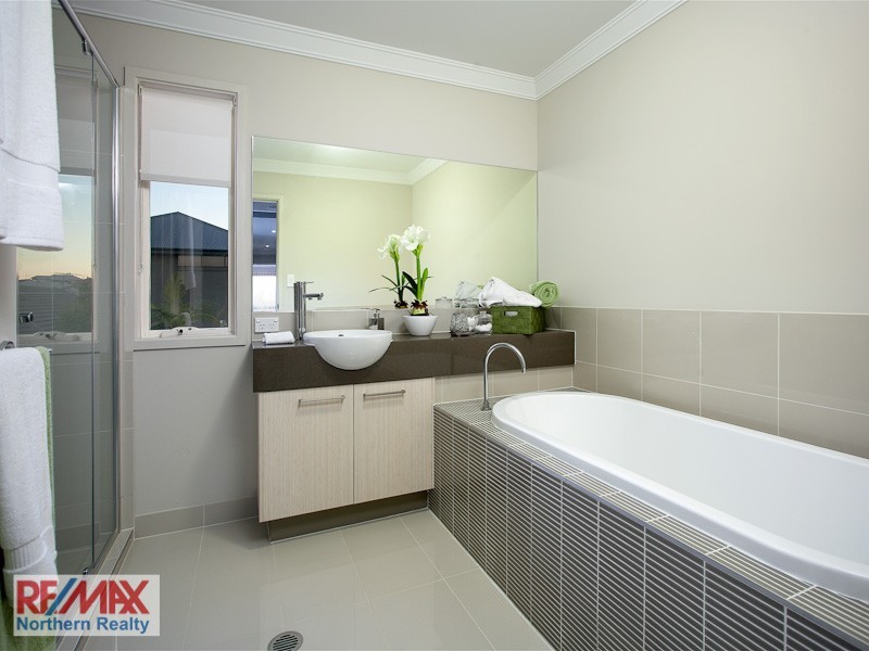 12 Liberty Circuit, North Lakes QLD 4509