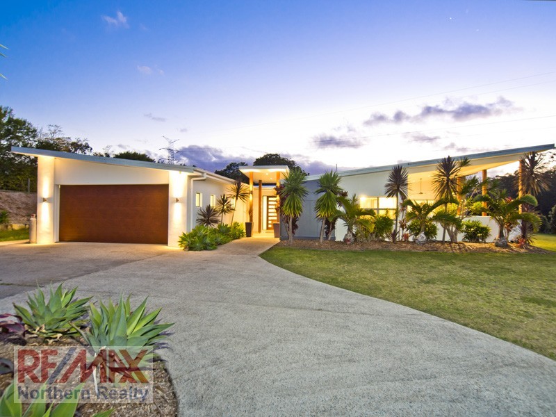 25 ASHLEIGH CRT, Eatons Hill QLD 4037