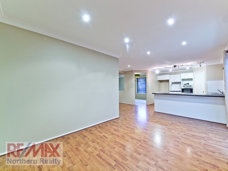 12 GEORGETTE COURT, Eatons Hill QLD 4037