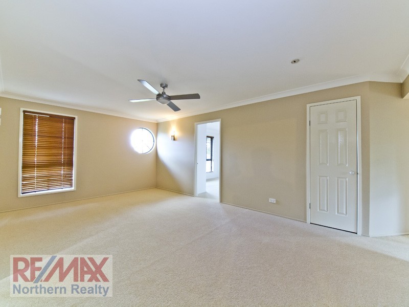 12 GEORGETTE COURT, Eatons Hill QLD 4037