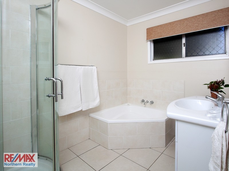 29 Centre Street, Strathpine QLD 4500