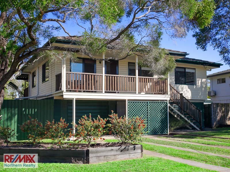 29 Centre Street, Strathpine QLD 4500