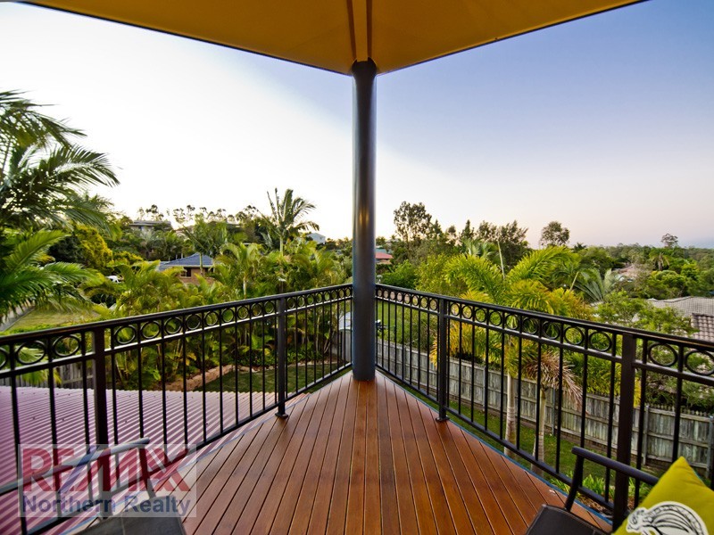 16 Elwood Court, Eatons Hill QLD 4037