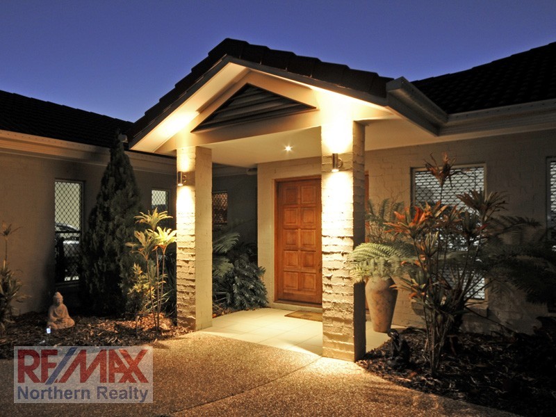 5 Diorama Ct, Eatons Hill QLD 4037