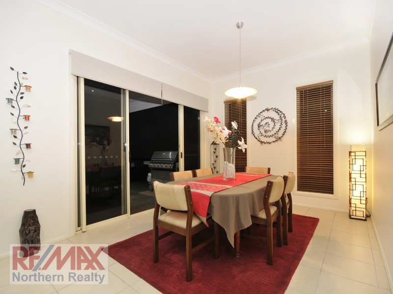 5 Diorama Ct, Eatons Hill QLD 4037