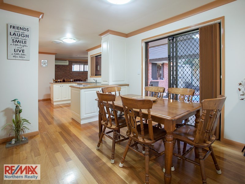 2 Edwards Drive, Albany Creek QLD 4035