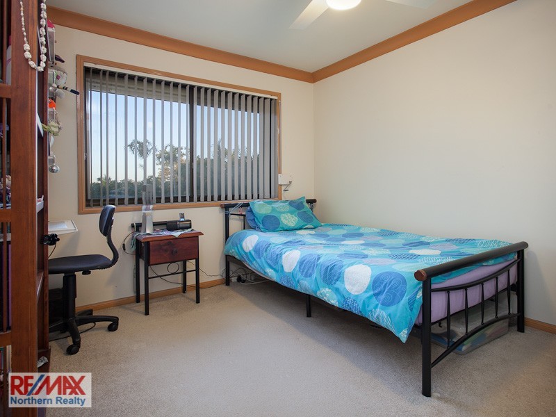 2 Edwards Drive, Albany Creek QLD 4035