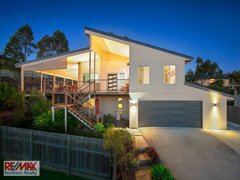 7 Lee Close, Albany Creek QLD 4035