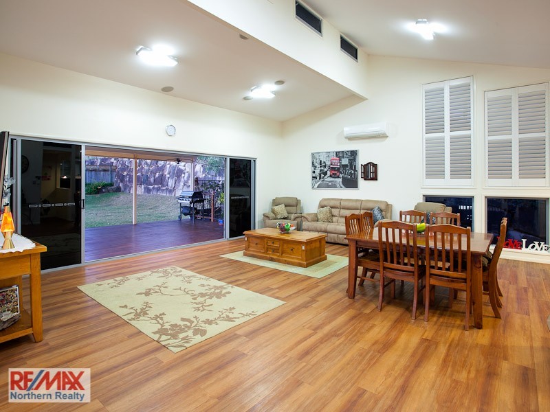 7 Lee Close, Albany Creek QLD 4035