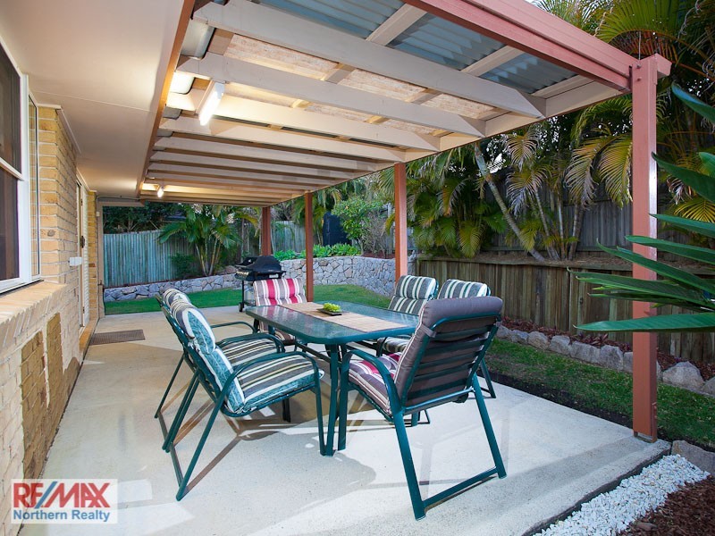 60 Marina Court, Eatons Hill QLD 4037