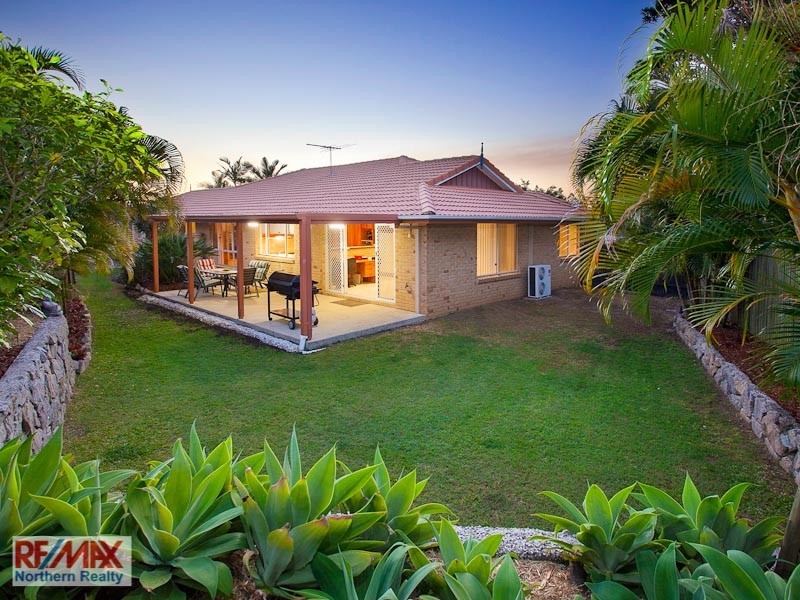 60 Marina Court, Eatons Hill QLD 4037