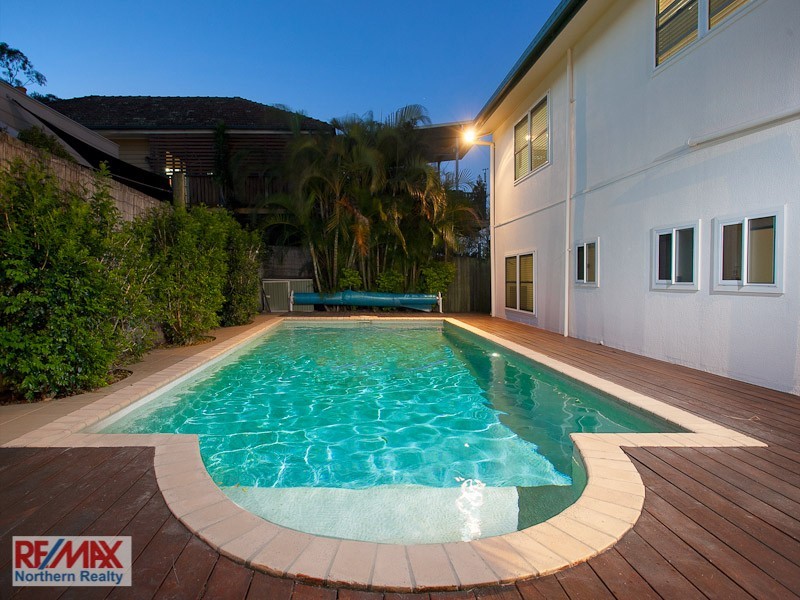 24 Shirley Street, Enoggera QLD 4051