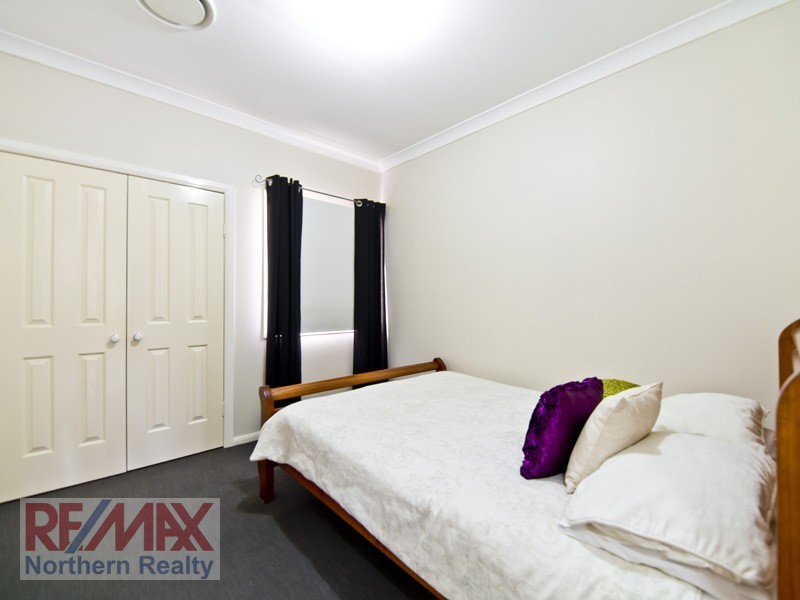 3 Fairy Place, Eatons Hill QLD 4037
